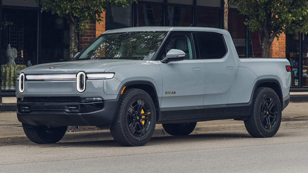 Rivian R15